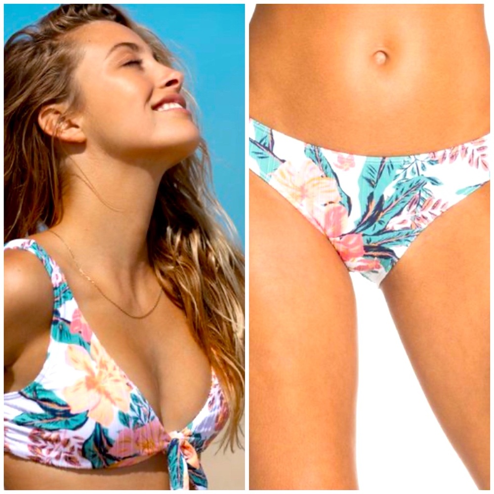 Roxy “Just shine” Top and bottom swimsuit-sold as a set